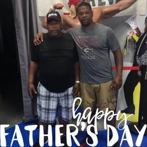 Meet your Posher, Kenyon